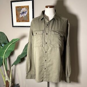 Mountain Hardwear Canyon Long-Sleeve Shirt in a stone green color